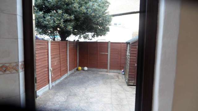  Image of 2 bedroom Semi-Detached house to rent in Botha Road London E13 at Botha Road Plaistow London, E13 8PQ