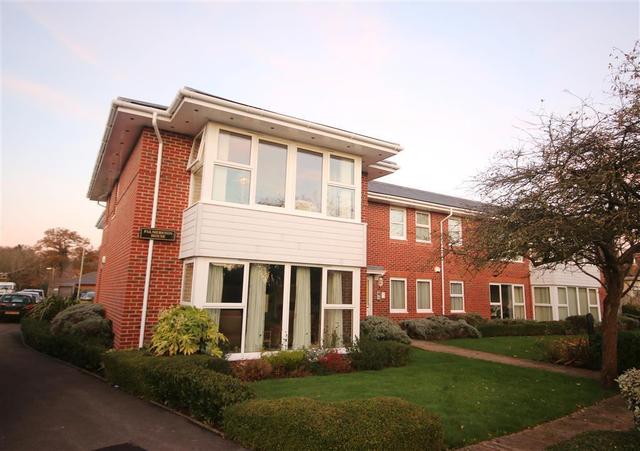  Image of 2 bedroom Flat to rent in Botley Road Romsey SO51 at ROMSEY  ROMSEY, SO51 5TA