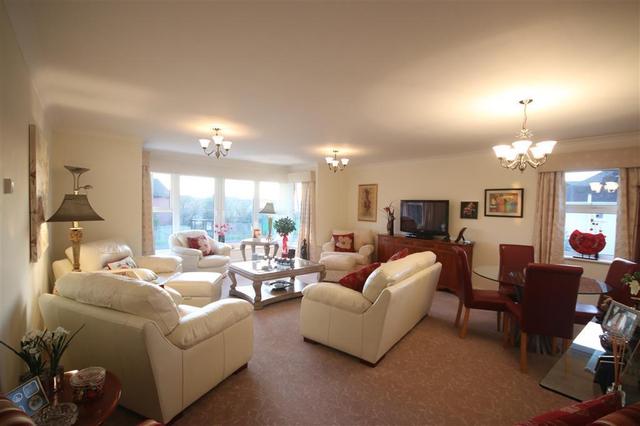 Image of 2 bedroom Flat to rent in Botley Road Romsey SO51 at ROMSEY  ROMSEY, SO51 5TA