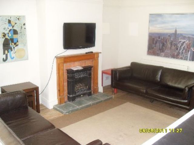  Image of 5 bedroom House Share to rent in Bournbrook Road Selly Oak Birmingham B29 at Selly Oak Bristol Selly Oak, B29 7BU