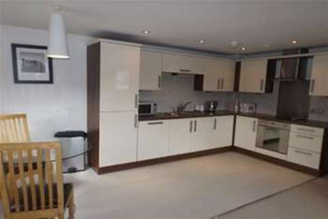  Image of 2 bedroom Flat to rent in Chatsworth Road Chesterfield S40 at Chesterfield, S40 2BP