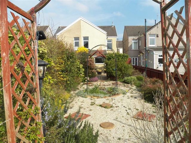  Image of 3 bedroom Property for sale in Brighton Road Gorseinon Swansea SA4 at Brighton Road Gorseinon Gorseinon, SA4 4BN