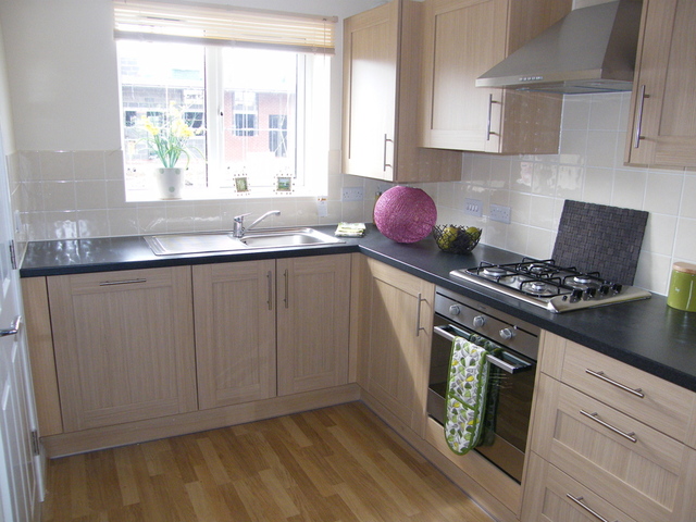  Image of 3 bedroom Terraced house for sale in Palgrave Road Bedford MK42 at Bedfordshire  Bedford, MK42 9EX