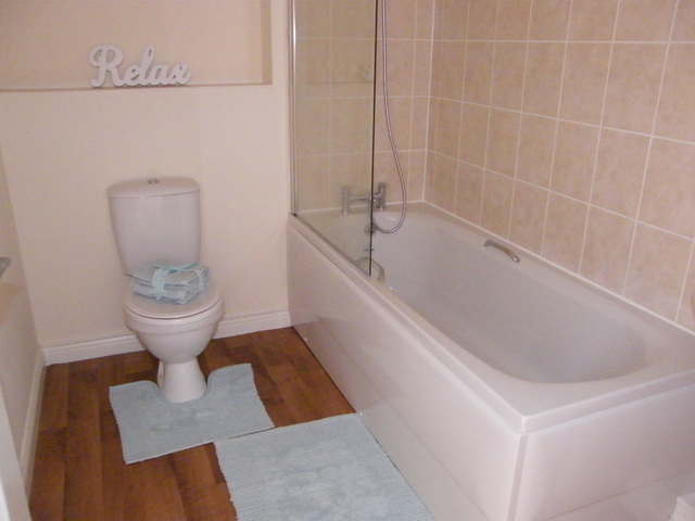  Image of 3 bedroom Terraced house for sale in Palgrave Road Bedford MK42 at Bedfordshire  Bedford, MK42 9EX