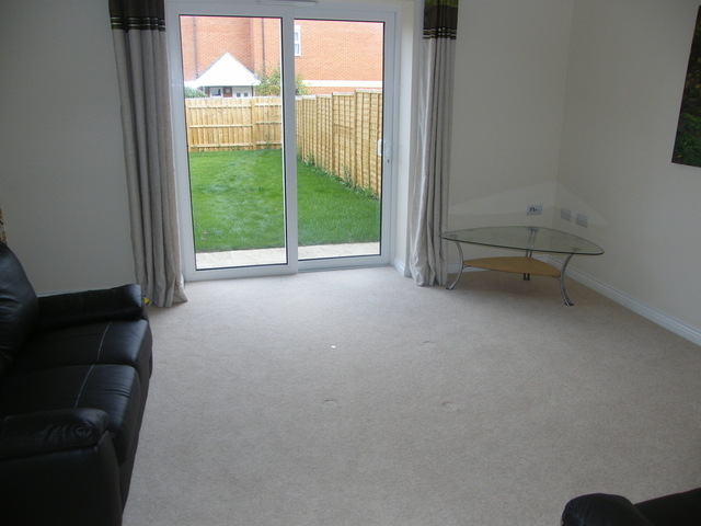  Image of 3 bedroom Terraced house for sale in Palgrave Road Bedford MK42 at Bedfordshire  Bedford, MK42 9EX