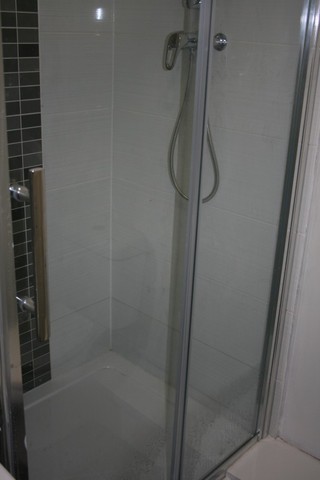  Image of 5 bedroom Terraced house to rent in Burley Lodge Terrace Hyde Park Leeds LS6 at Burley Lodge Terrace  Leeds, LS6 1QD