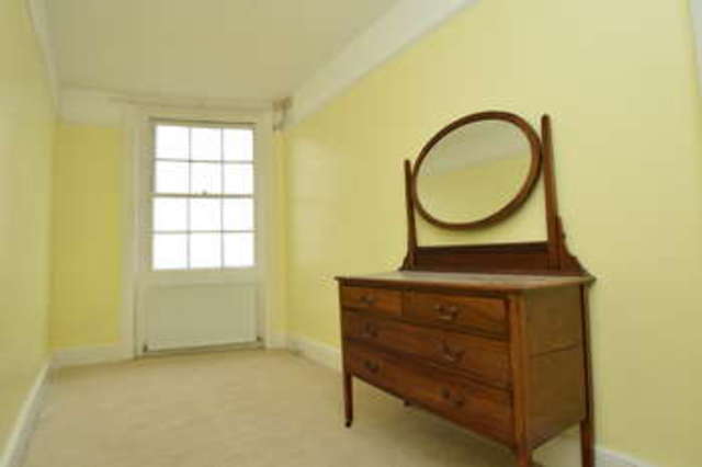  Image of 7 bedroom Terraced house for sale in Central Parade Herne Bay CT6 at Central Parade  Herne Bay, CT6 5JL