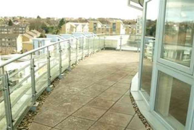  Image of 2 bedroom Flat to rent in Cornhill Place Maidstone ME15 at Maidstone, ME15 6GX