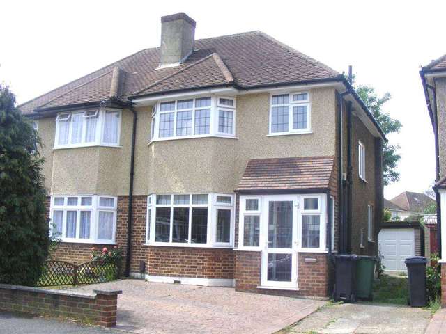  Image of 3 bedroom Semi-Detached house to rent in Crosslands Road West Ewell Epsom KT19 at Crosslands Road Ewell Epsom, KT19 9SS