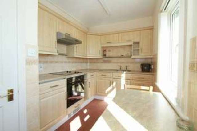  Image of 2 bedroom Flat for sale in De Moulham Road Swanage BH19 at Swanage, BH19 1NT