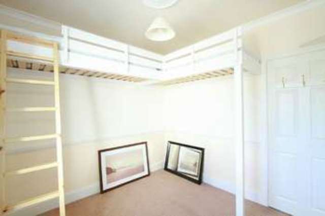  Image of 2 bedroom Flat for sale in De Moulham Road Swanage BH19 at Swanage, BH19 1NT