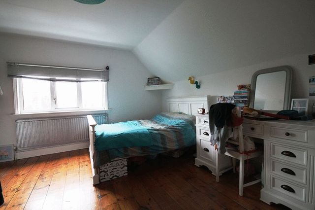  Image of 4 bedroom Detached house for sale in East End Lane Ditchling Hassocks BN6 at East End Lane  Hassocks, BN6 8SX