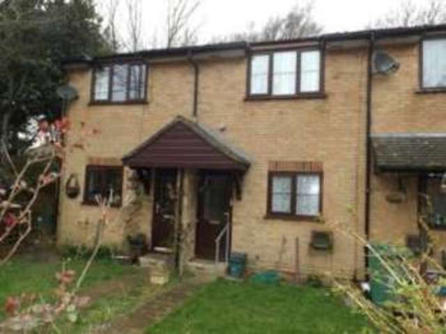  Image of 2 bedroom Terraced house for sale in Lodgeside East Cowes PO32 at East Cowes Isle Of Wight Osborne, PO32 6EX