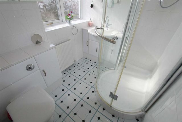  Image of 2 bedroom Property for sale in Eldon Court St. Annes Lytham St. Annes FY8 at Eldon Court Lytham St Annes Lytham St Annes, FY8 2BH