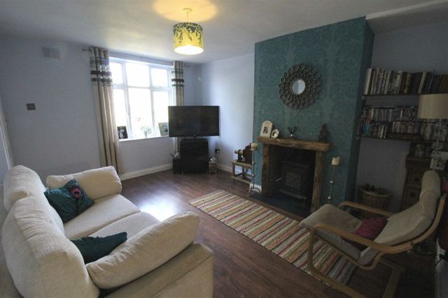  Image of 2 bedroom Semi-Detached house for sale in Enfield Road Hunt End Redditch B97 at Hunt End Redditch Redditch, B97 5NF