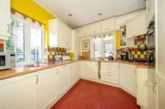  Image of 3 bedroom Detached house for sale in Longwater Lane Eversley Hook RG27 at Eversley  Eversley Cross, RG27 0NN