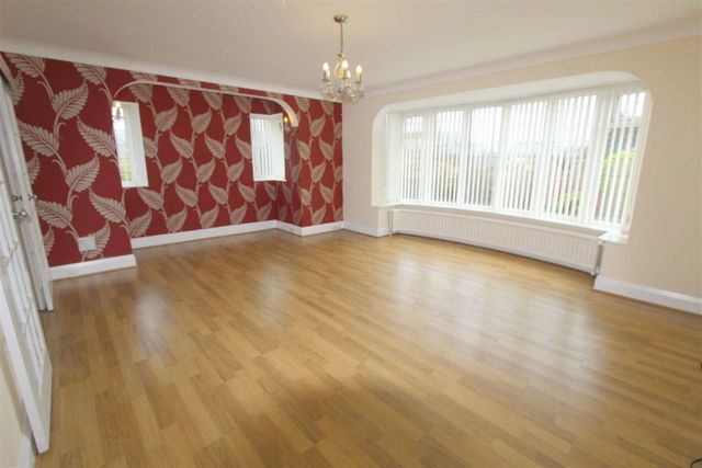  Image of 3 bedroom Detached house for sale in Evesham Road St. Annes Lytham St. Annes FY8 at St Annes Lytham St Annes Lytham St Annes, FY8 1HE