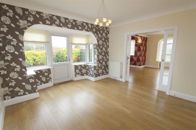  Image of 3 bedroom Detached house for sale in Evesham Road St. Annes Lytham St. Annes FY8 at St Annes Lytham St Annes Lytham St Annes, FY8 1HE