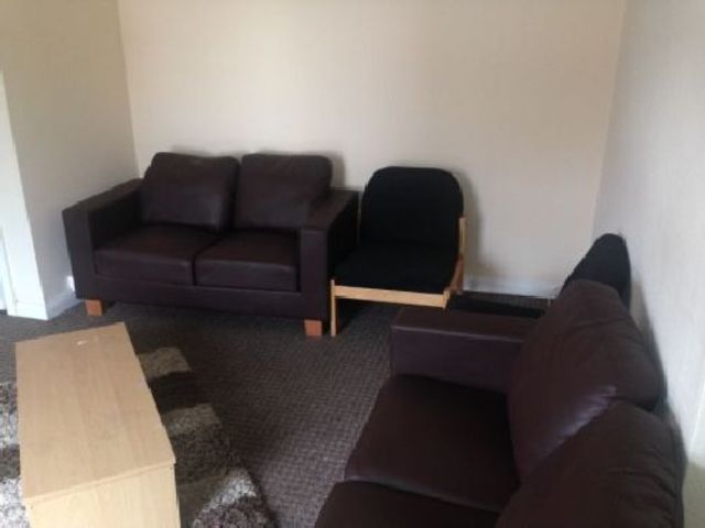  Image of 4 bedroom House Share to rent in Alfreton Road Nottingham NG7 at Arboretum Bristol Arboretum, NG7 3NG