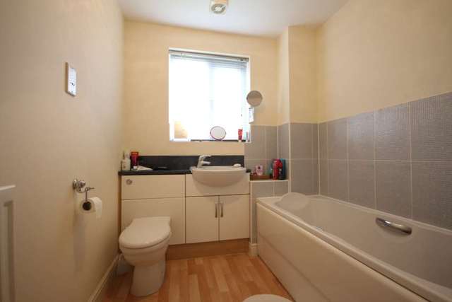  Image of 3 bedroom Semi-Detached house for sale in Fieldfare Drive Bracknell RG12 at Fieldfare Drive Jennetts Park Bracknell, RG12 8AS