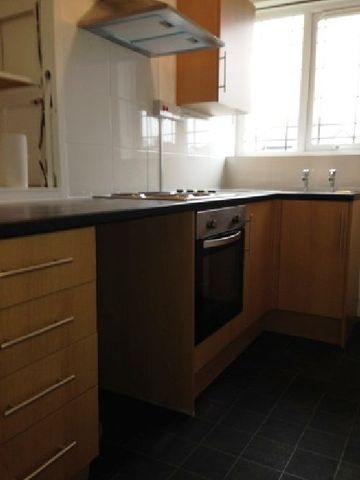  Image of 1 bedroom House Share to rent in Gibbins Road Selly Oak Birmingham B29 at 201 Gibbins Rd Bristol 201 Gibbins Rd, B29 6NH