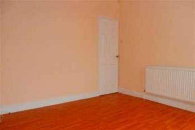  Image of 2 bedroom Terraced house to rent in Forester Street Netherfield Nottingham NG4 at Nottingham, NG4 2NJ