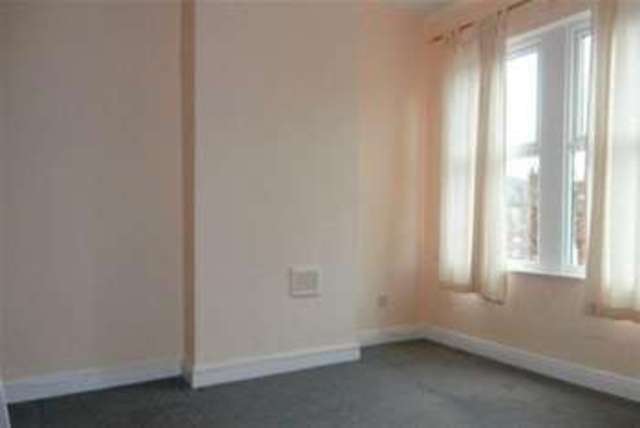  Image of 2 bedroom Terraced house to rent in Forester Street Netherfield Nottingham NG4 at Nottingham, NG4 2NJ