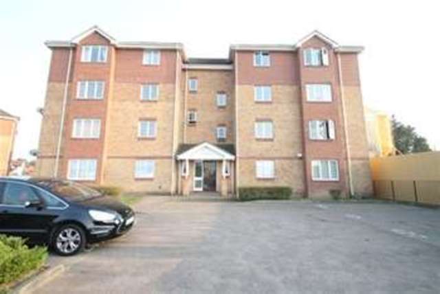  Image of 2 bedroom Flat to rent in Franklin Way Croydon CR0 at Croydon, CR0 4UY