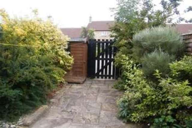  Image of 2 bedroom Terraced house to rent in Granville Way Sherborne DT9 at Sherborne, DT9 4AT
