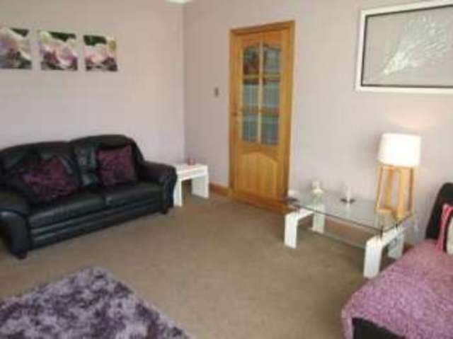  Image of 3 bedroom Flat for sale in Grieve Street Kirkcaldy KY2 at Kirkcaldy Fife Chapel, KY2 5JS