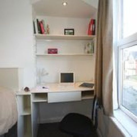  Image of 5 bedroom House Share to rent in Harborne Park Road Harborne Birmingham B17 at Selly Oak Bristol Selly Oak, B17 0PS