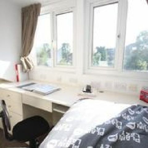  Image of 5 bedroom House Share to rent in Harborne Park Road Harborne Birmingham B17 at Selly Oak Bristol Selly Oak, B17 0PS
