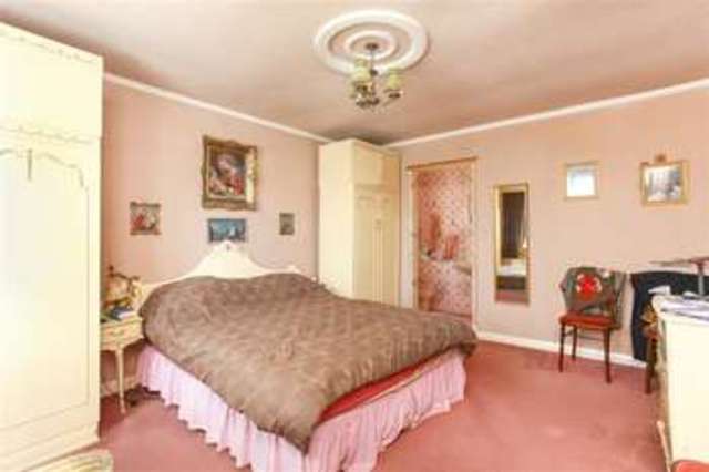  Image of 5 bedroom Detached house for sale in Hawthorn Corner Herne Bay CT6 at Hawthorn Corner  Hillborough, CT6 6TL
