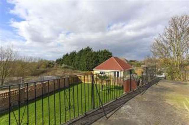  Image of 5 bedroom Detached house for sale in Hawthorn Corner Herne Bay CT6 at Hawthorn Corner  Hillborough, CT6 6TL