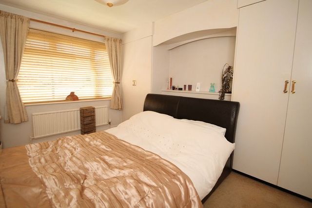  Image of 4 bedroom Semi-Detached house for sale in Roberts Ride Hazlemere High Wycombe HP15 at Roberts Ride  Hazlemere, HP15 7AF