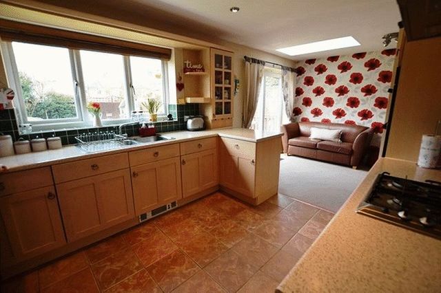  Image of 4 bedroom Detached house for sale in Hickling Close Rothley Leicester LE7 at Hickling Close  Rothley, LE7 7QF