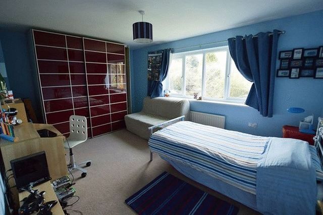  Image of 4 bedroom Detached house for sale in Hickling Close Rothley Leicester LE7 at Hickling Close  Rothley, LE7 7QF