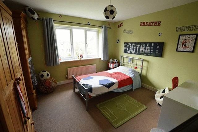  Image of 4 bedroom Detached house for sale in Hickling Close Rothley Leicester LE7 at Hickling Close  Rothley, LE7 7QF
