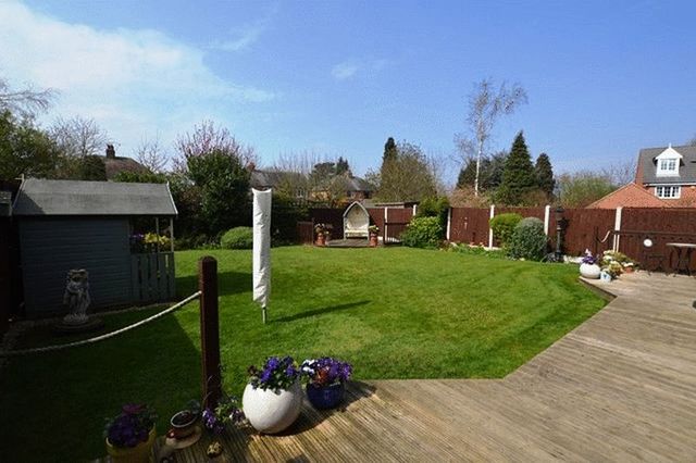  Image of 4 bedroom Detached house for sale in Hickling Close Rothley Leicester LE7 at Hickling Close  Rothley, LE7 7QF