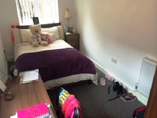  Image of 6 bedroom House Share to rent in Hubert Road Selly Oak Birmingham B29 at Selly Oak Bristol Selly Oak, B29 6ER