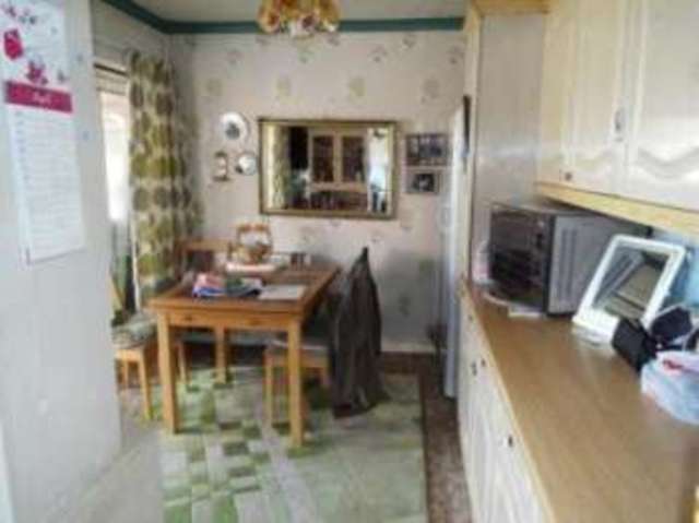  Image of 3 bedroom Semi-Detached house for sale in Humberstone Road Leagrave Luton LU4 at Luton Bedfordshire Leagrave, LU4 9SR