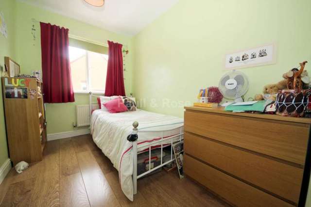  Image of 4 bedroom Detached house for sale in Ilex Close Hampton Hargate Peterborough PE7 at Ilex Close Hampton Hargate Peterborough, PE7 8AD