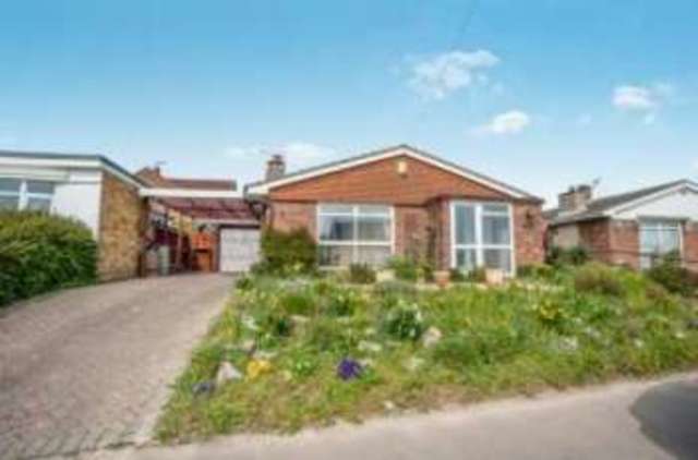  Image of 2 bedroom Bungalow for sale in Knights Road Hoo Rochester ME3 at Hoo Rochester Hoo, ME3 9JL