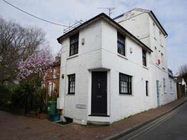  Image of 1 bedroom Detached house to rent in Little Mount Sion Tunbridge Wells TN1 at Tunbridge Wells Kent Royal Tunbridge Wells, TN1 1YP