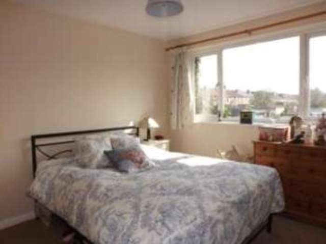  Image of 2 bedroom Flat for sale in Waltham Way London E4 at London  Chingford, E4 8HF