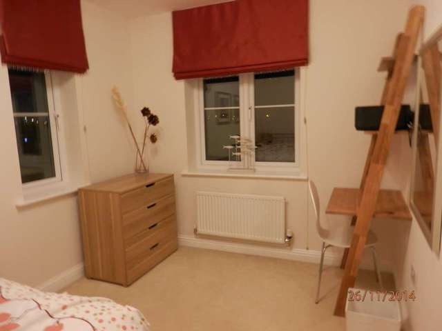 Image of House Share to rent in Dramsell Rise St. Neots PE19 at Dramsell Rise Loves Farm St Neots, PE19 6GW