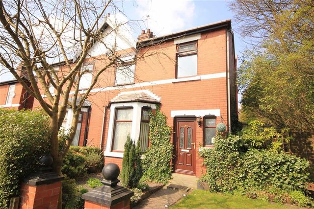 Image of 4 bedroom Property for sale in Manchester Road Rochdale OL11 at Manchester Road Rochdale Rochdale, OL11 4LX