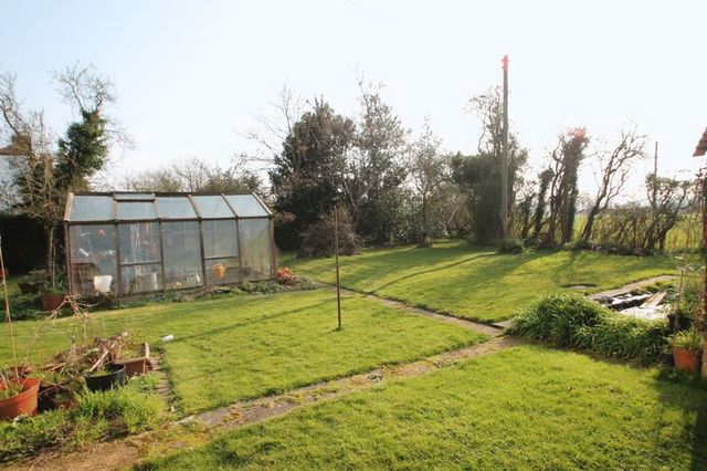  Image of 4 bedroom Semi-Detached house for sale in Spenny Lane Marden Tonbridge TN12 at Spenny Lane  Marden, TN12 9PR