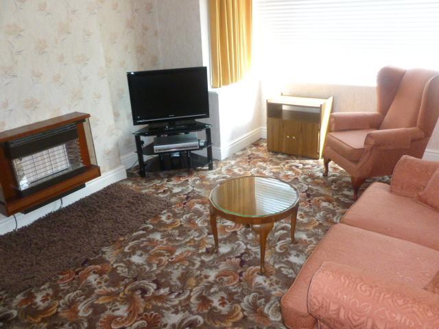  Image of 3 bedroom Semi-Detached house to rent in Matlock Road Birkdale Southport PR8 at Southport, PR8 4EL