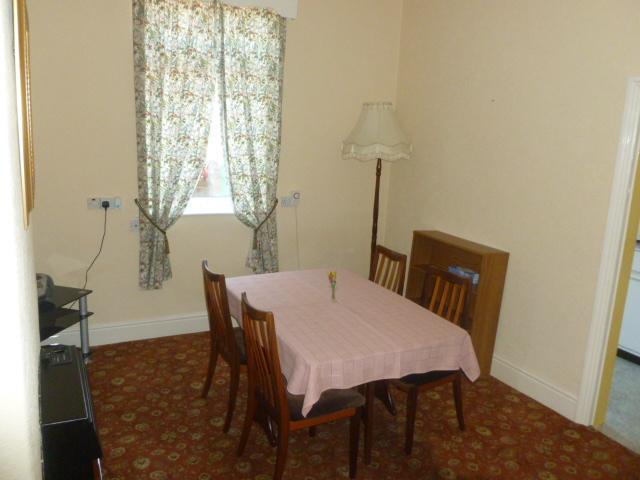  Image of 3 bedroom Semi-Detached house to rent in Matlock Road Birkdale Southport PR8 at Southport, PR8 4EL